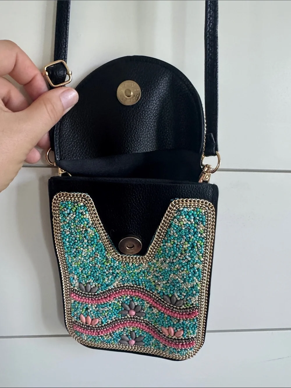 Beaded Floral Crossbody Bag in Turquoise and Pink